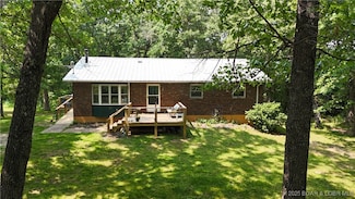 13 Bunker Rd, Eldon, MO 65026