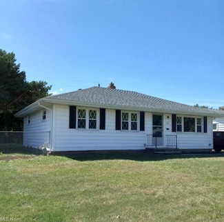 180 E Parkleigh Dr, Independence, OH 44131
