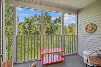 2496 County Road C2 W Unit 308, Saint Paul, MN 55113