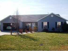 1221 Huckleberry Ln, Rising Sun, IN 47040
