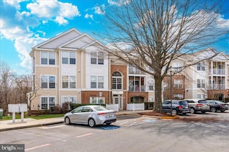 12016 Amber Ridge Cir, Germantown, MD 20876