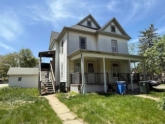 603 Iowa St, Cedar Falls, IA 50613