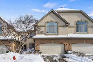 1045 W Sutton Ct Unit 11, Palatine, IL 60067