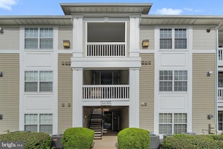 14150 Cuddy Loop Unit 302, Woodbridge, VA 22193