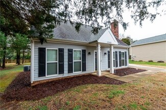 11542 Red Hickory Ln, Charlotte, NC 28273