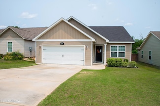 215 Allentown Ln, Macon, GA 31216
