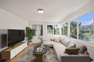 343 Somerset Rd, Piedmont, CA 94611