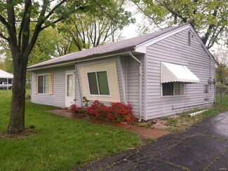 1214 Maple Ave, Saint Louis, MO 63138