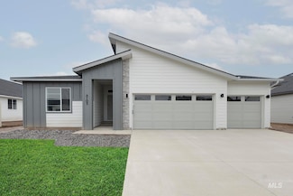 Willow 1860, Caldwell, ID 83607