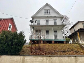 250 N 2nd St, Lehighton, PA 18235