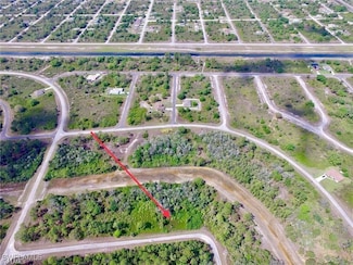 672 Stanwin Loop, Lehigh Acres, FL 33972