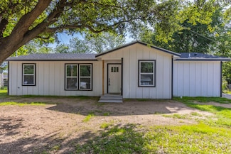 112 S Lakeview Dr, Waco, TX 76705
