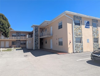 31 SE 2nd Ave Unit 106, Hallandale Beach, FL 33009