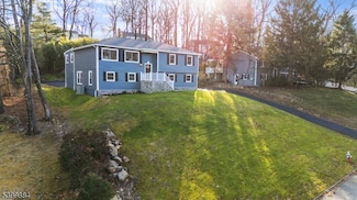 9 Dorothy Dr, Morristown, NJ 07960