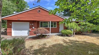 352 NE 192nd St, Shoreline, WA 98155