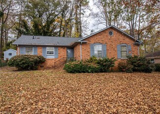 7423 Idlewild Rd, Charlotte, NC 28212