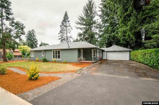 775 Boxwood Ln SE, Salem, OR 97302