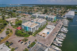 4910 38th Way S Unit 111, Saint Petersburg, FL 33711