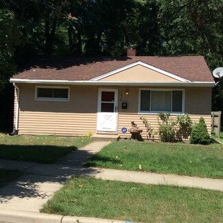 1219 Kinyon St, South Bend, IN 46616