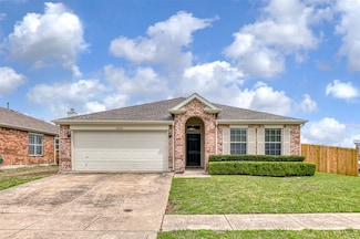 206 Lakehurst Dr, Wylie, TX 75098