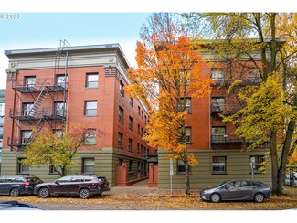 2109 NW Irving St Unit 108, Portland, OR 97210