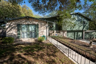 2902 War Feather, San Antonio, TX 78238