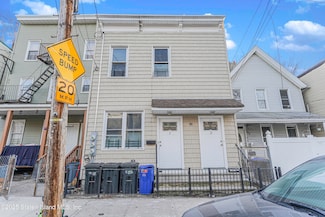 98 Taft Ave, Staten Island, NY 10301