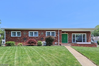 8 Hazel St, Cranford, NJ 07016