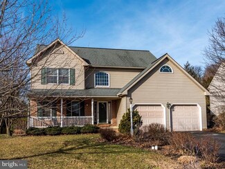 120 Meadow Creek Dr, Landisville, PA 17538