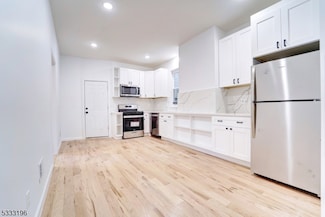 336 13th Ave Unit 3, Newark, NJ 07103