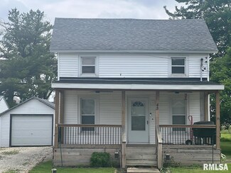 45 South St, Fairview, IL 61432