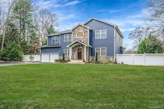 152 Wood Rd, Centereach, NY 11720