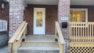 814 Delmont Ave, Pittsburgh, PA 15210