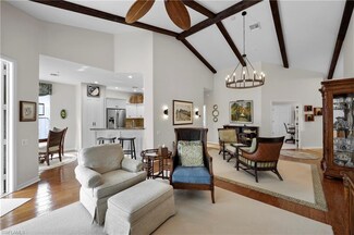 8458 Radcliffe Terrace Unit 204, Naples, FL 34120