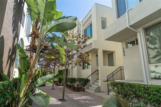 5554 Coral Dr Unit 103, Hawthorne, CA 90250