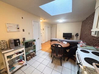 96 Tyler St Unit 7F, Boston, MA 02111