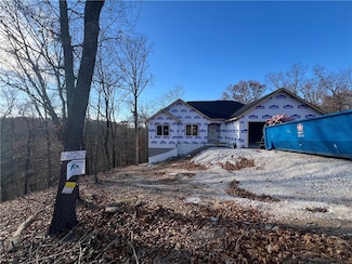 12 Claypole Ln, Bella Vista, AR 72715