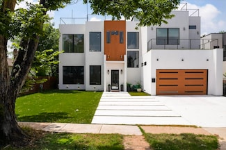 3946 N Cresthaven Rd, Dallas, TX 75209