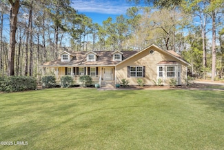 611 Ashdale Dr, Beaufort, SC 29907