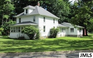 2011 Kibby Rd, Jackson, MI 49203
