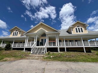 30 Mackintosh Dr, Wilton, NH 03086