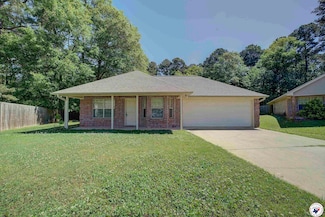 921 Vicki Ln, Texarkana, AR 71854