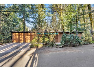 2546 SW Sherwood Dr, Portland, OR 97201