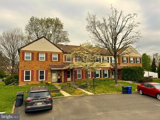 99 Andover Dr, Langhorne, PA 19047