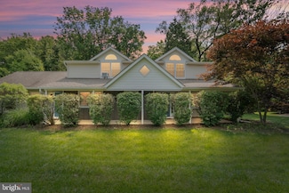 28 New Rd, Doylestown, PA 18901