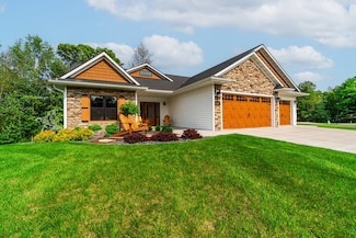 2647 33rd Ave, Eau Claire, WI 54703