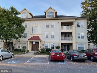 11812 Eton Manor Dr Unit 304, Germantown, MD 20876