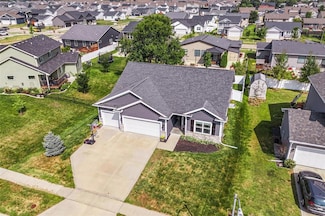 420 Eva Point Dr SW, Bondurant, IA 50035