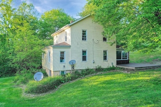 5861 Westfall St SE, Waynesburg, OH 44688