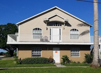 616 Mayo St S Unit 2, Crystal Beach, FL 34681